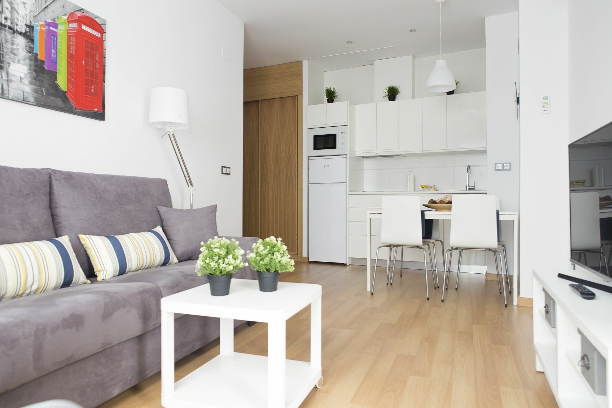 Suncity Refino Con Piscina Appartement